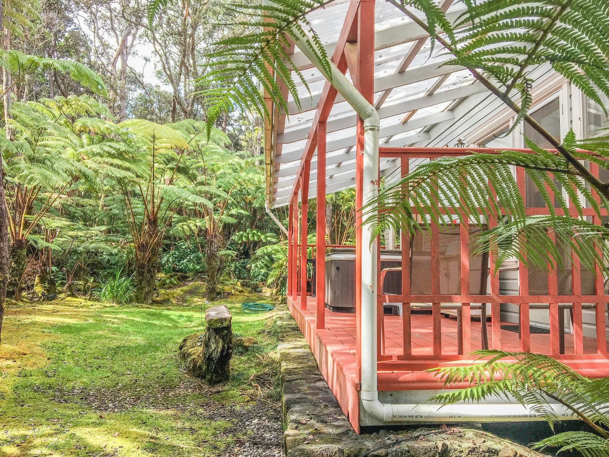 Hale Nahele Villa Volcano Exterior photo